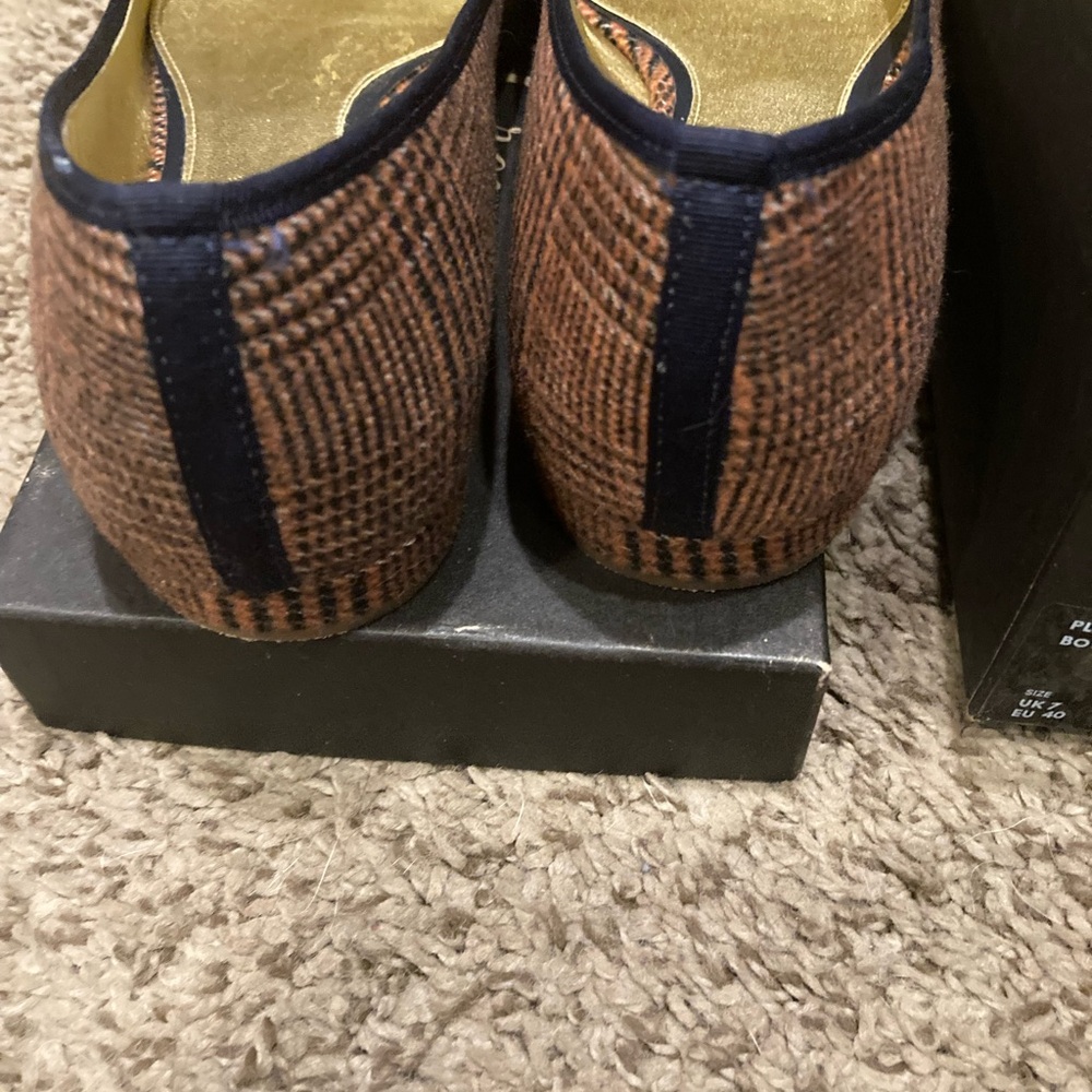 J. Crew flats size 9.5 - Picture 3 of 6